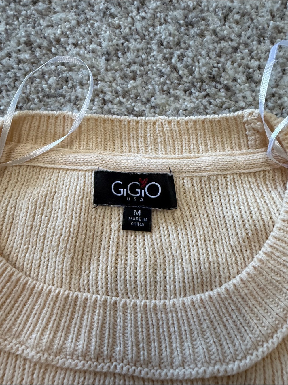 Cream Knit Women's Sweater - Medium